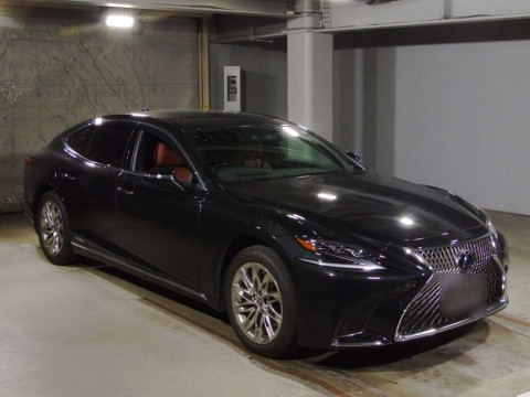 2017 Lexus LS GVF55[2]