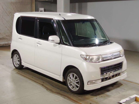 0 Daihatsu Tanto Custom L375S[2]