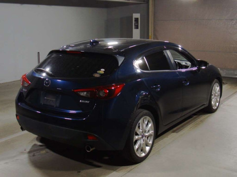 2015 Mazda Axela Sport BMEFS[1]