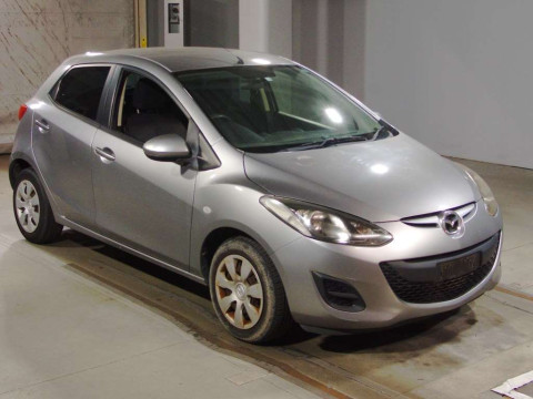 2012 Mazda Demio DE3FS[2]