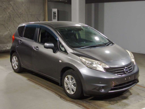 2014 Nissan Note E12[2]