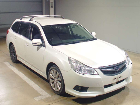 2010 Subaru Legacy Touring Wagon BR9[2]