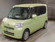 2012 Daihatsu Tanto