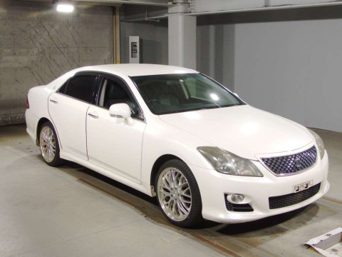 2008 Toyota Crown GRS200[2]