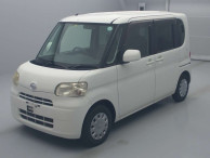 2010 Daihatsu Tanto