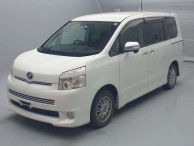 2009 Toyota Voxy