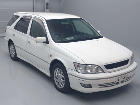 2001 Toyota Vista Ardeo SV50G[2]