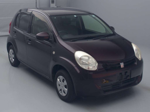 2012 Toyota Passo KGC30[2]