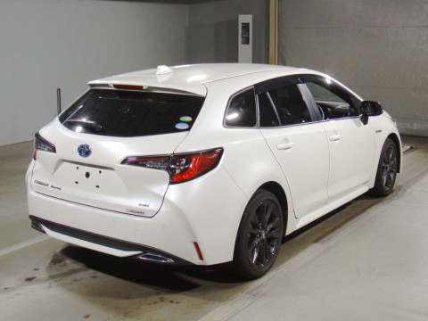 2019 Toyota Corolla Touring Wagon ZWE211W[1]