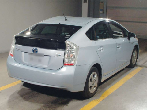 2010 Toyota Prius ZVW30[1]