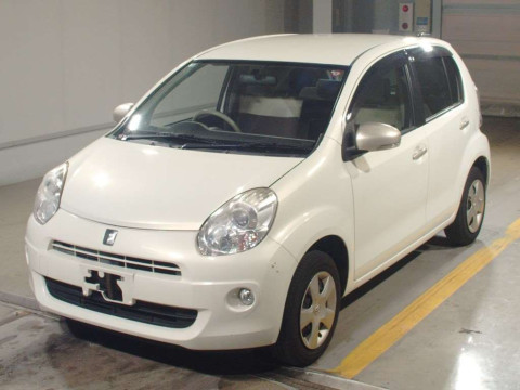 2010 Toyota Passo KGC30[0]