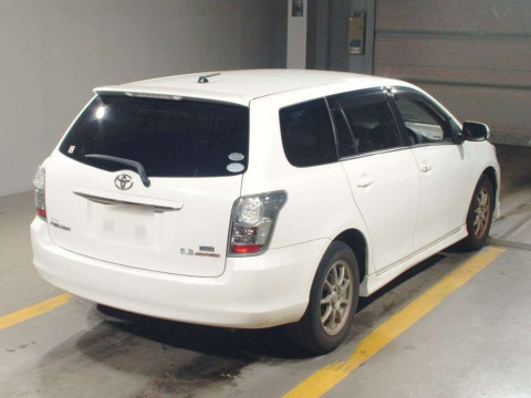 2010 Toyota Corolla Fielder ZRE142G[1]