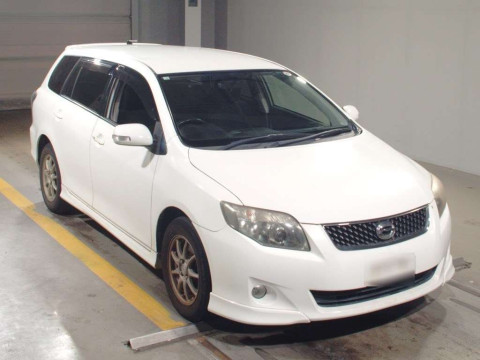 2010 Toyota Corolla Fielder ZRE142G[2]