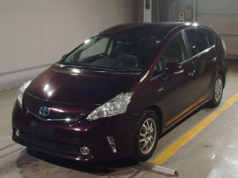 2014 Toyota Prius alpha ZVW41W[0]