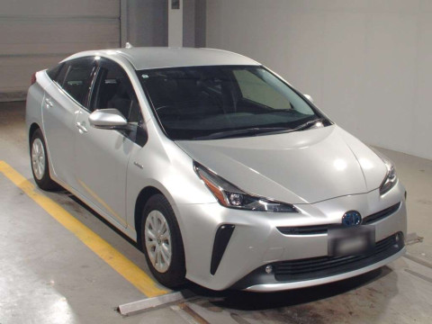 2019 Toyota Prius ZVW51[2]