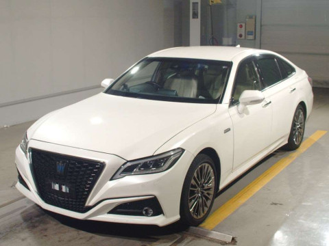 2018 Toyota Crown Hybrid GWS224[0]