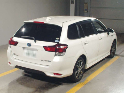 2016 Toyota Corolla Fielder NKE165G[1]