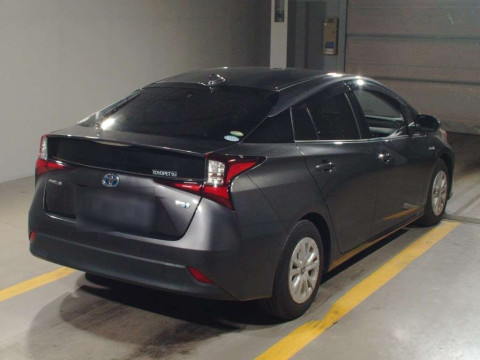 2019 Toyota Prius ZVW51[1]