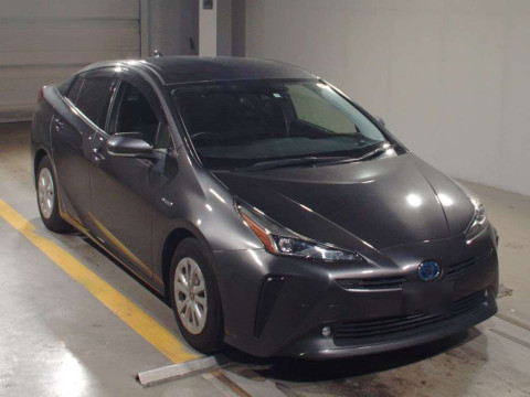 2019 Toyota Prius ZVW51[2]