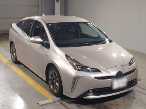 2019 Toyota Prius ZVW51[2]