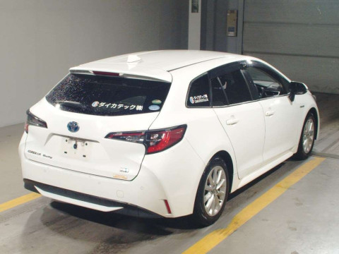 2019 Toyota Corolla Touring Wagon ZWE211W[1]