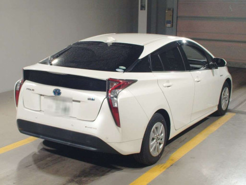 2018 Toyota Prius ZVW50[1]