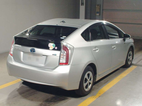 2012 Toyota Prius ZVW30[1]