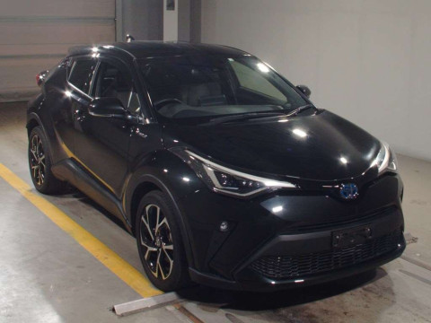 2020 Toyota C-HR ZYX11[2]