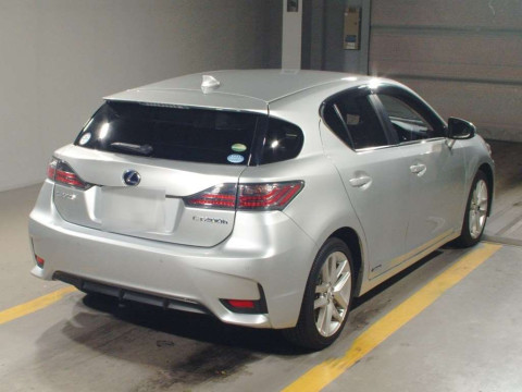 2015 Lexus CT ZWA10[1]