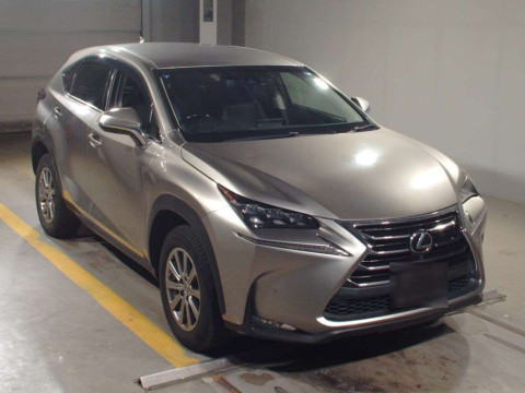 2015 Lexus NX AGZ10[2]