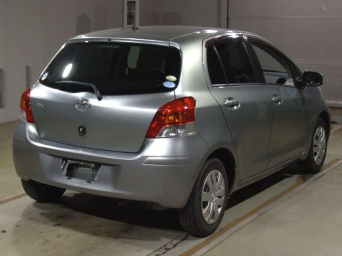 2010 Toyota Vitz SCP90[1]