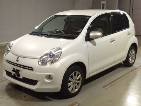 2011 Toyota Passo NGC30[0]