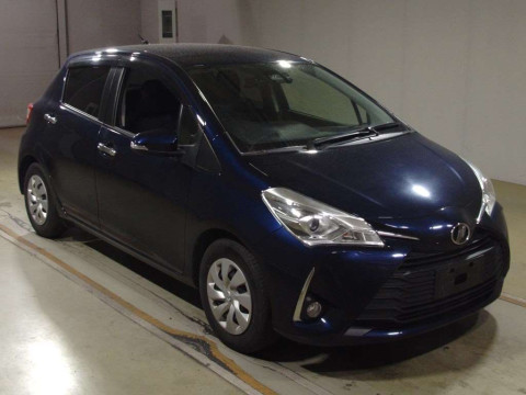 2018 Toyota Vitz NSP130[2]