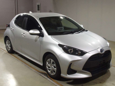 2022 Toyota YARIS MXPH10[2]