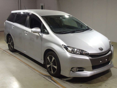 2012 Toyota Wish ZGE20W[2]