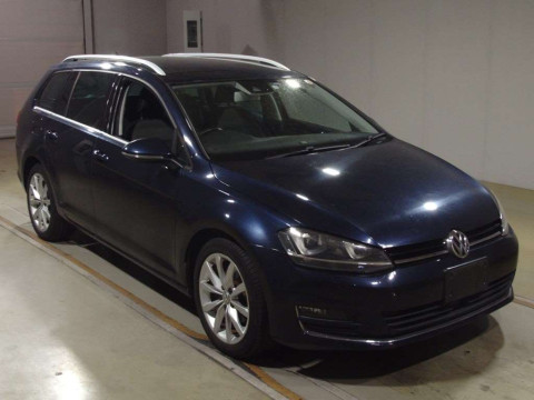 2015 Volkswagen Golf Variant AUCHP[2]