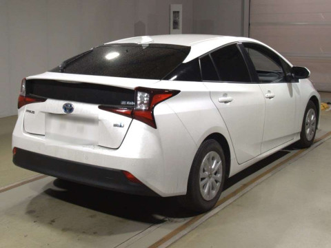 2022 Toyota Prius ZVW51[1]