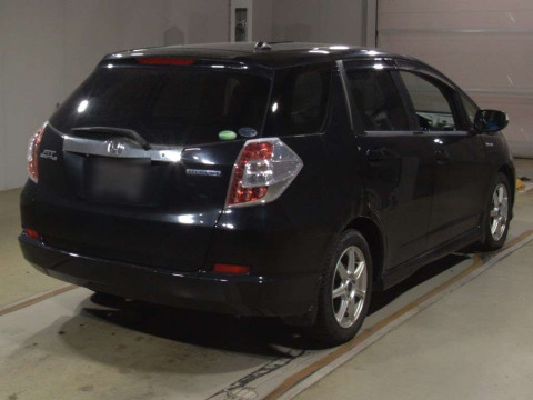 2013 Honda Fit Shuttle Hybrid GP2[1]