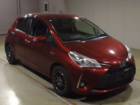 2019 Toyota Vitz NHP130[2]