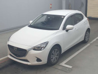 2015 Mazda Demio