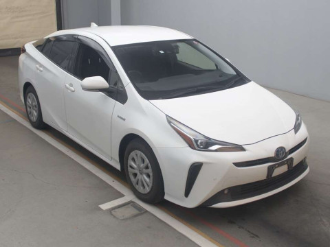 2019 Toyota Prius ZVW51[2]