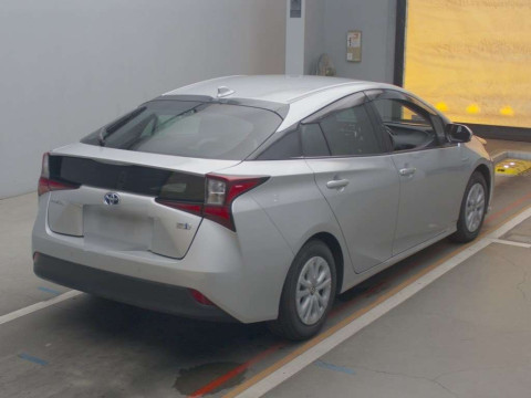 2019 Toyota Prius ZVW51[1]