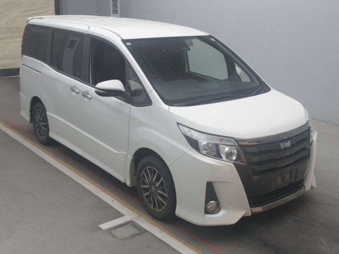 2017 Toyota Noah ZRR80W[2]