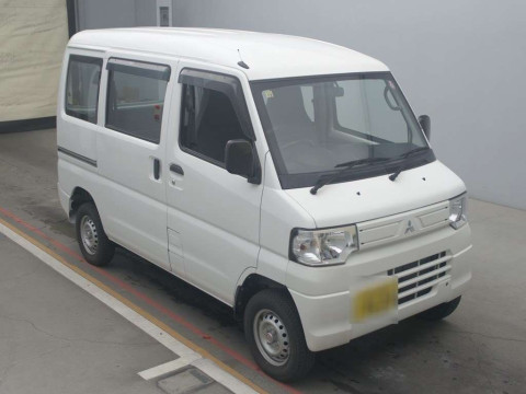 2019 Mitsubishi Minicab Miev U68V[2]