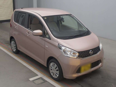 2014 Nissan DAYZ B21W[2]