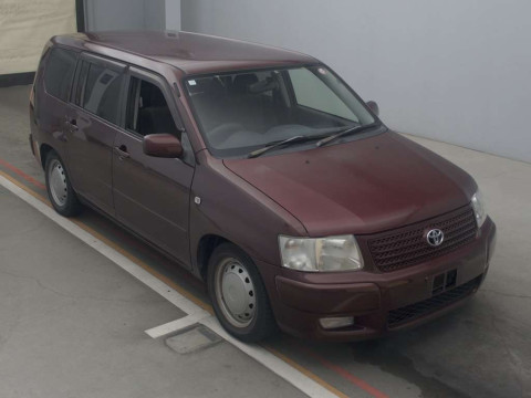 2011 Toyota Succeed Wagon NCP58G[2]