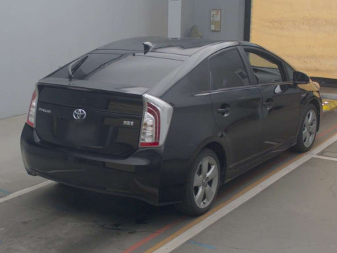 2012 Toyota Prius ZVW30[1]