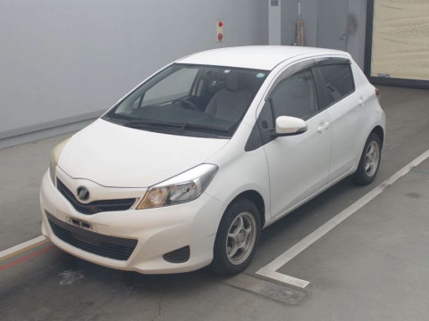 2011 Toyota Vitz KSP130[0]