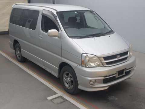 2002 Toyota Touring Hiace RCH47W[2]