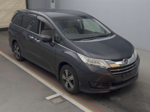 2013 Honda Odyssey RC1[2]